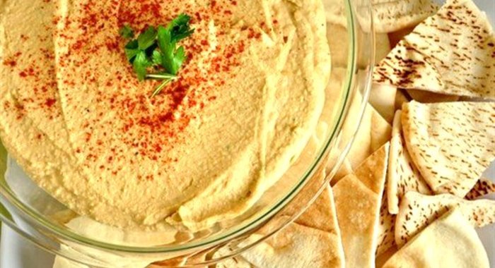 Хумус из консервированного нута