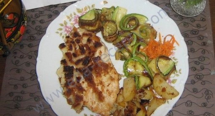 Куриная котлета Хрумка с овощами