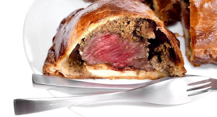 Рулет с говяжьей вырезкой