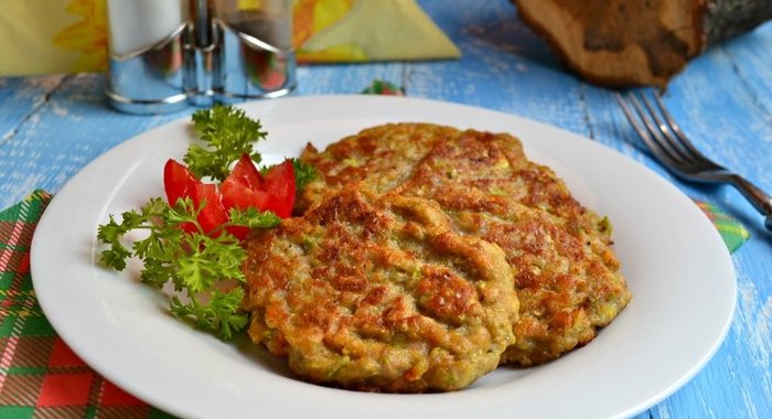 Овощные оладьи с мясным фаршем