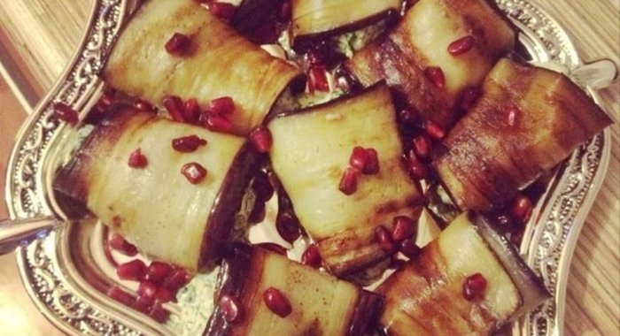 Баклажановые рулетики