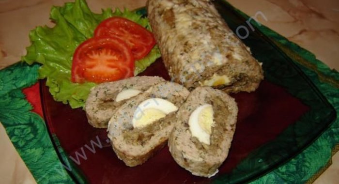 Большой мясной рулет