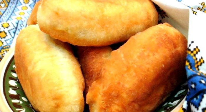 Пирожки с кислой капустой