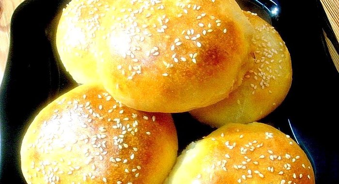 Пирожки дрожжевые на сухом молоке