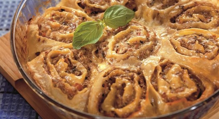 Рулеты с мясной начинкой