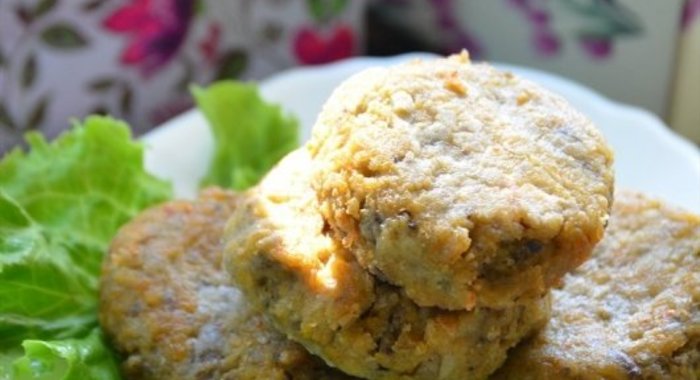 Баклажанные котлетки со сладким перцем