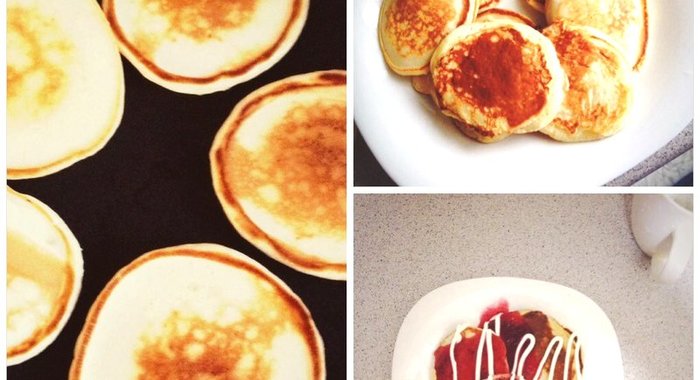 Оладьи с ягодным соусом