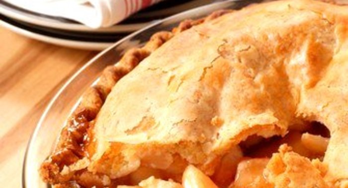 Французский яблочный пирог с карамелью