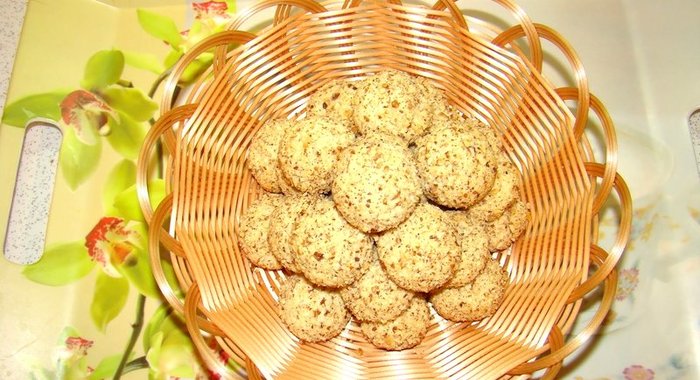 Постное печенье с орехами