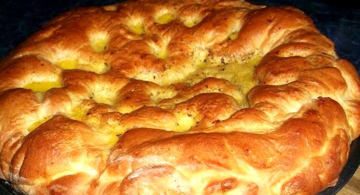 Пирог с малиновым вареньем