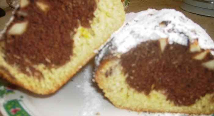 Кекс с яблоками и какао