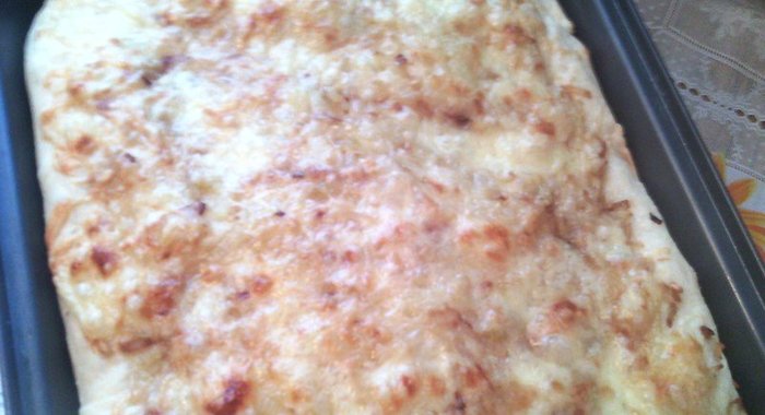 Луковый хлеб пирог