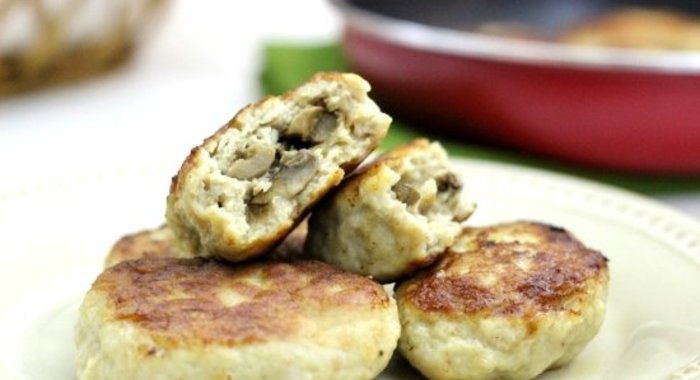 Куриные котлеты, фаршированные грибами