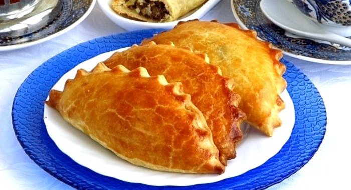 Пирожки «Гребешки» с печенью и яйцами печёные