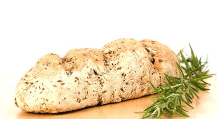 Постный хлеб из спельтовой муки с лимоном и розмарином
