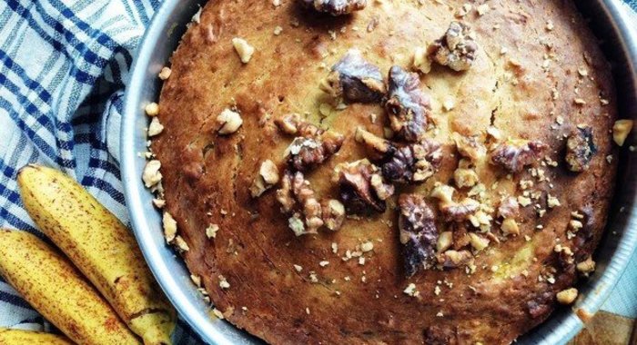 Банановый кекс с манго