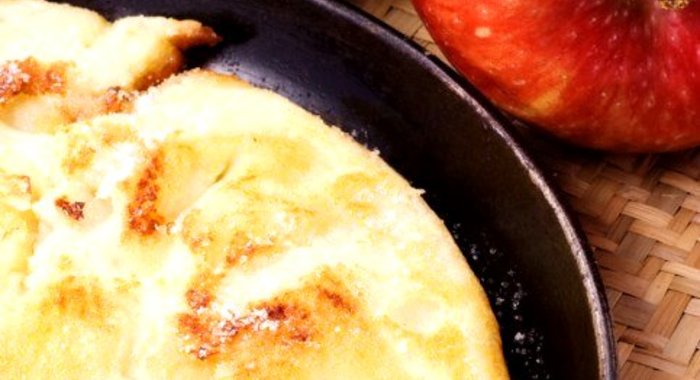 Оладьи с яблоками по‑немецки