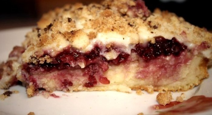 Пирог с ежевикой