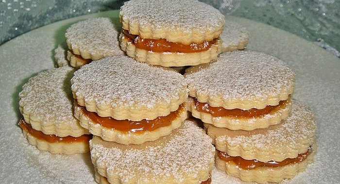 Песочное печенье со сгущенкой