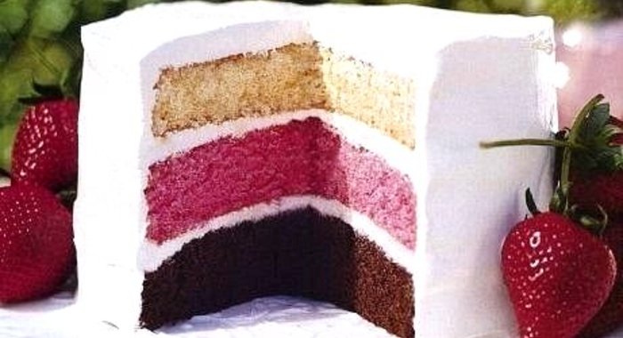 Разноцветный торт с сырным кремом