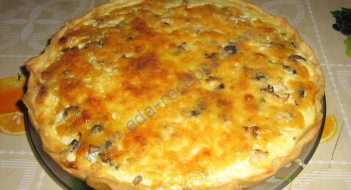 Лоранский пирог с курицей и грибами