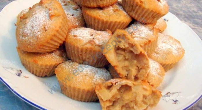 Кексы с яблоками