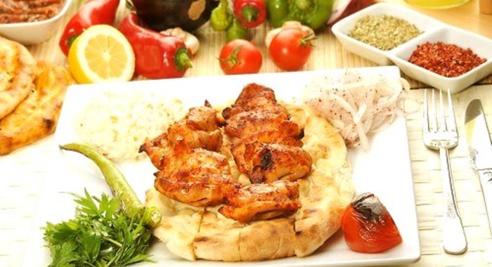 Куриные шашлыки со сметанно-горчичным соусом