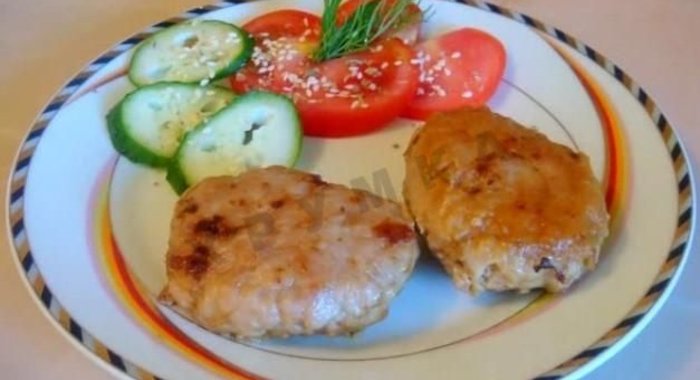 Котлеты в мультиварке на пару