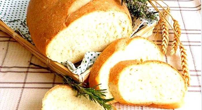 Хлеб с розмарином и мёдом