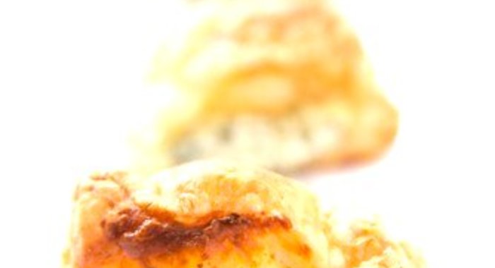 Шу — пирожки с рокфором и фуа-гра