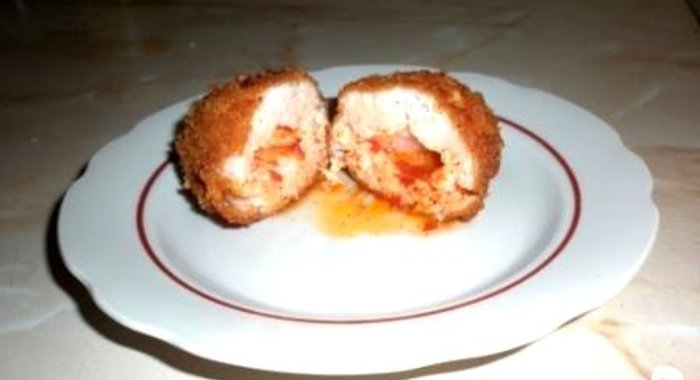 Котлеты по-киевски с аджикой