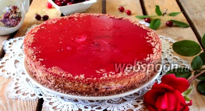 Торт «Вишнёвый сюрприз»