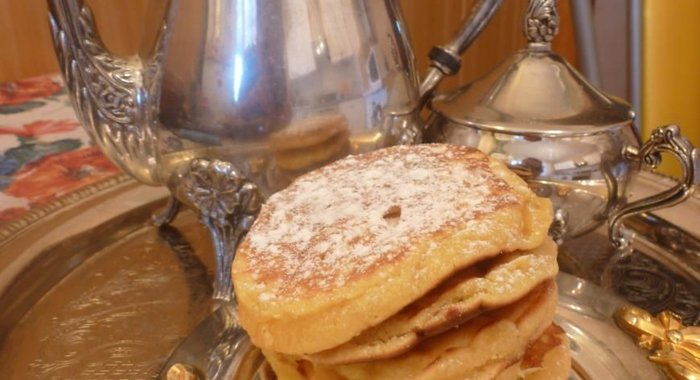 Пышные творожно-морковные блинчики