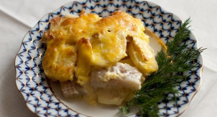 Запеканка с картофелем и рыбой