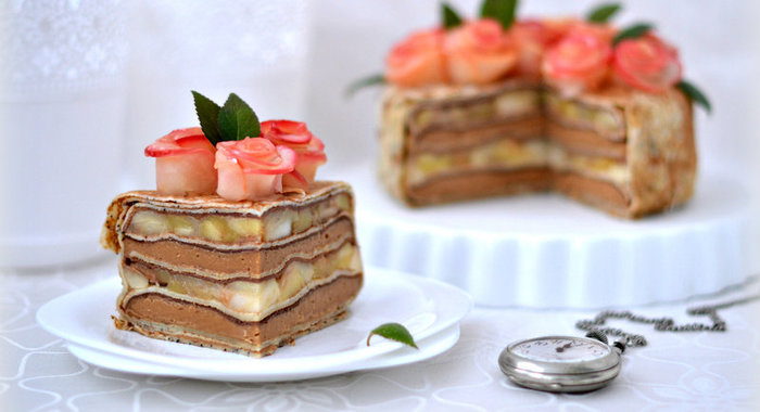 Блинный торт с карамельным муссом