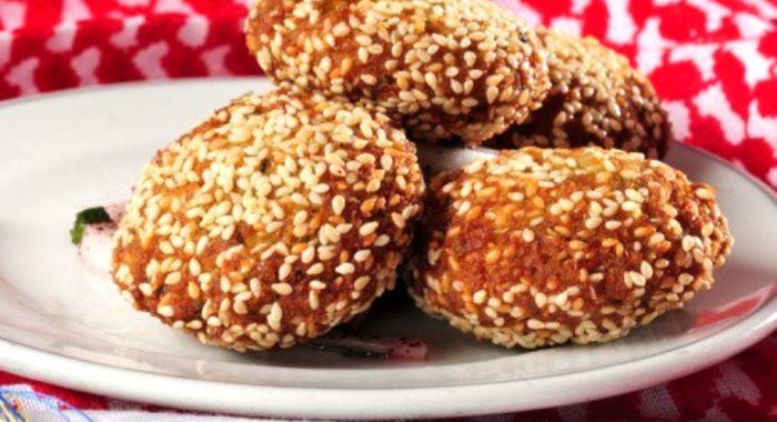 Тыквенные котлеты в кунжутной панировке