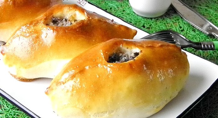 Расстегай с сайрой