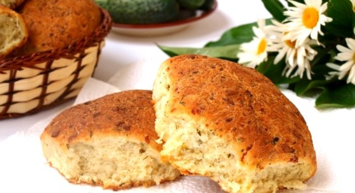 Огуречный хлеб с сыром