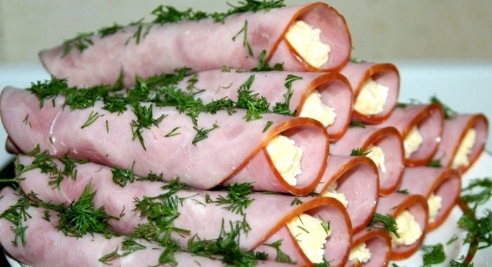 Рулетики с чесноком