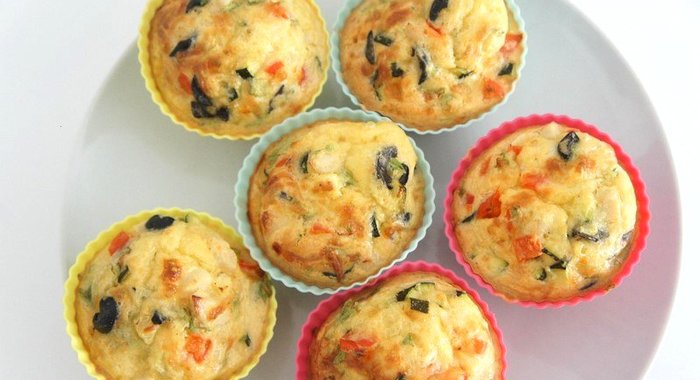 Маффины с курицей и овощами