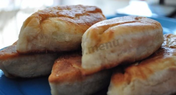Жареные пирожки с картошкой и и грибами