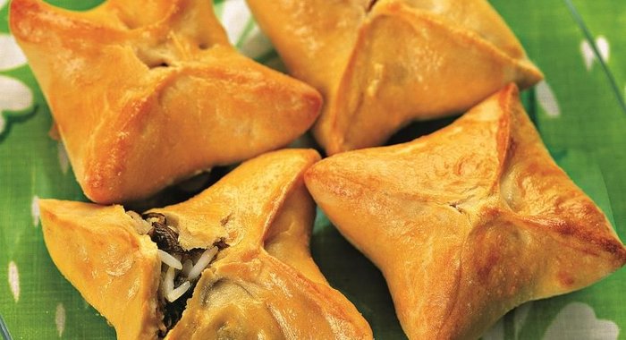 Пирожки с рисом и грибами