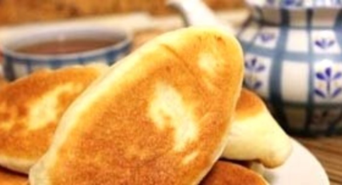 Пирожки жареные с повидлом