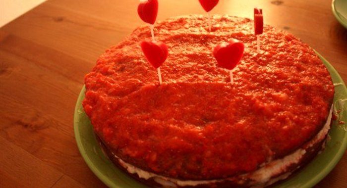 Ежевично-клубничный торт с творожным кремом