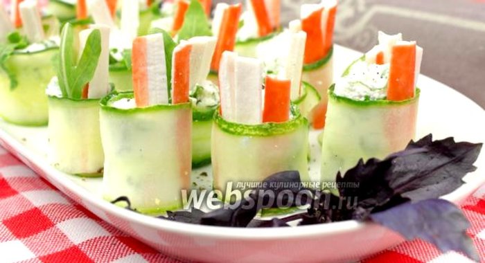 Огуречные рулетики с творогом