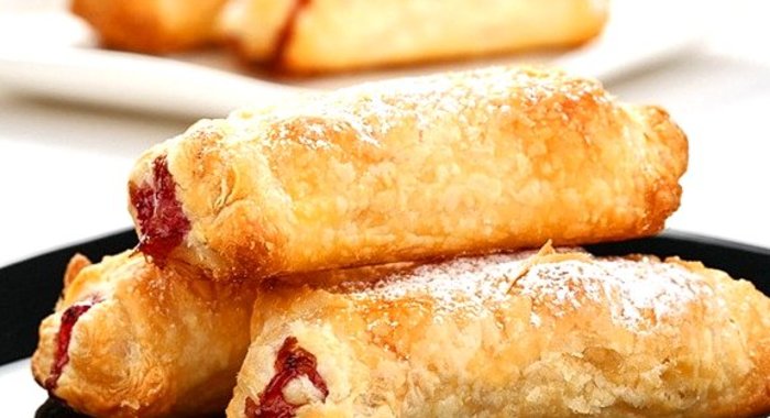 Пирожки с земляникой