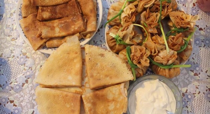 Тонкие румяные блинчики на скорую руку