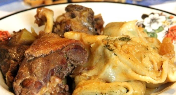 Луковый рулет