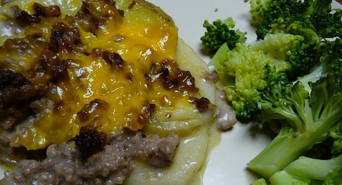 Запеканка с фаршем и сыром