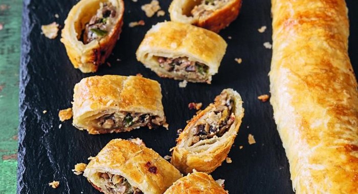 Рулеты с грибами и сыром